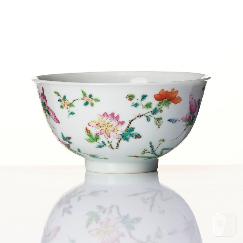 A famille rose 'butterfly' bowl, - 图3